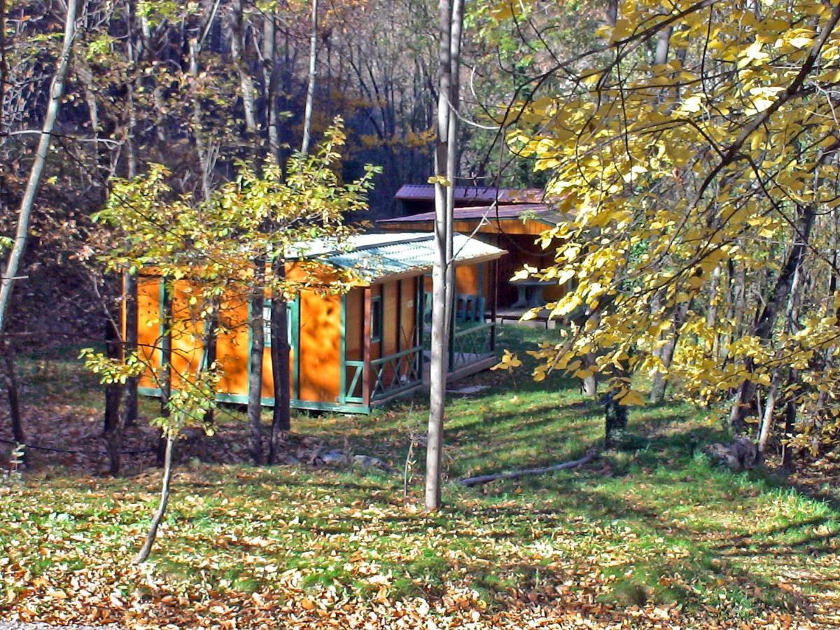 Camping Le P'Tit Bonheur Escaro Экстерьер фото