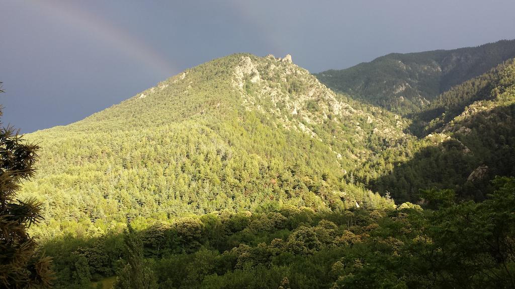 Camping Le P'Tit Bonheur Escaro Экстерьер фото
